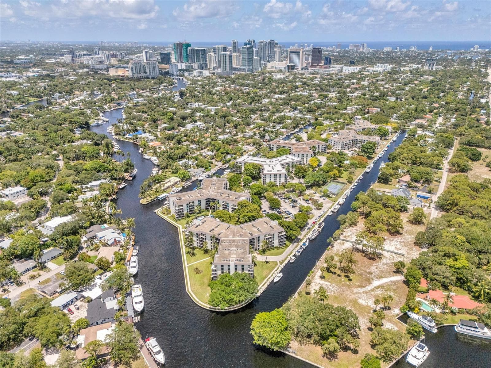 900 River Reach Drive # 518, Fort Lauderdale FL 33315 photo 2