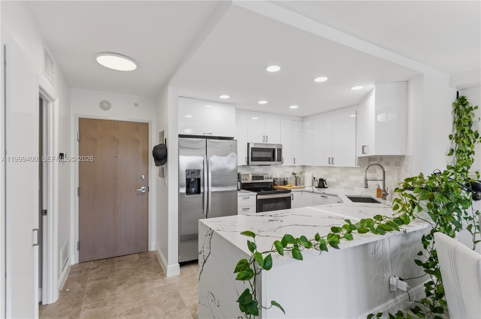 340 Sunset Dr # 407, Fort Lauderdale FL 33301 photo 5