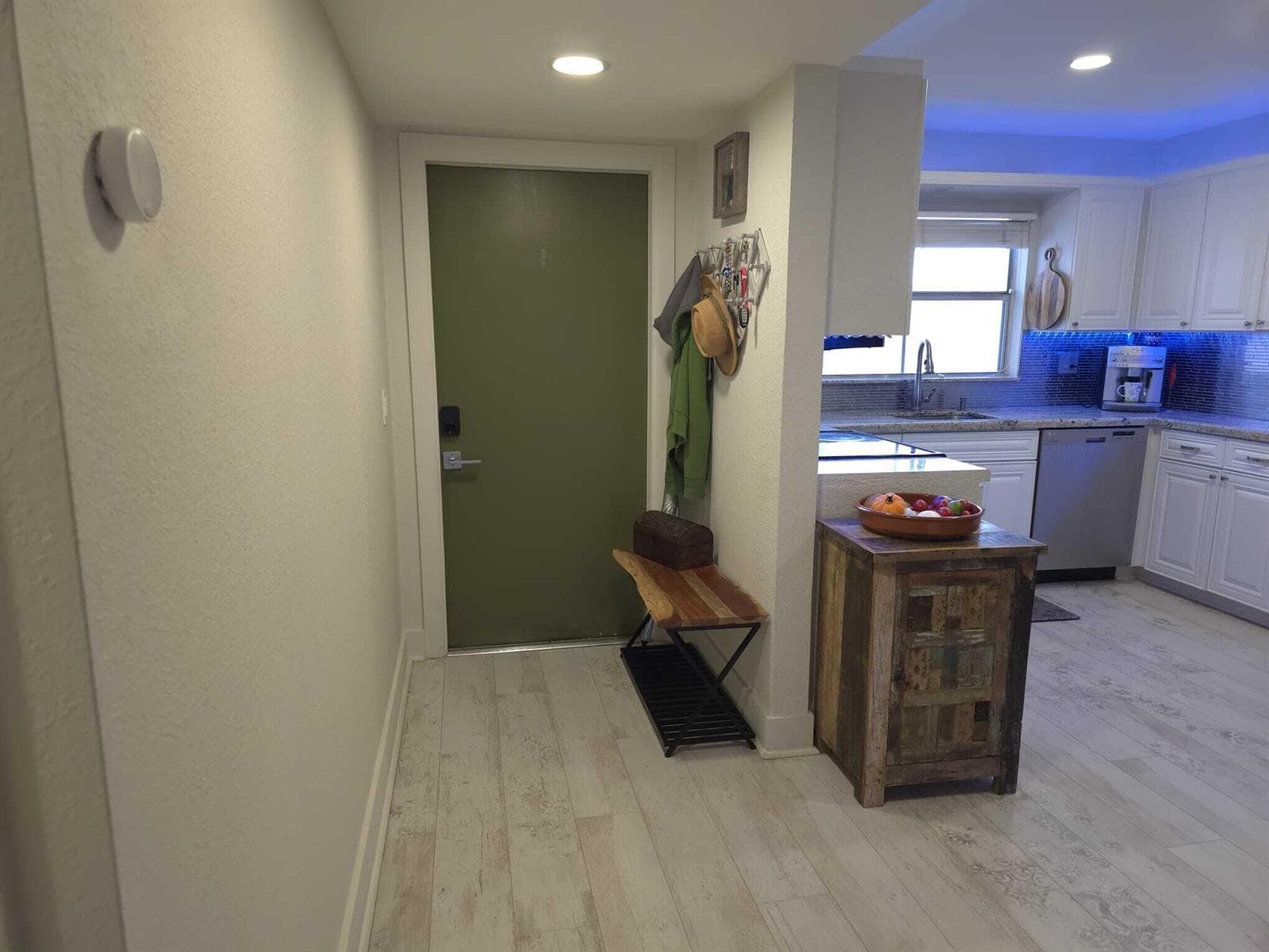 9501 Sunrise Lakes Boulevard # 305, Sunrise FL 33322 photo 2