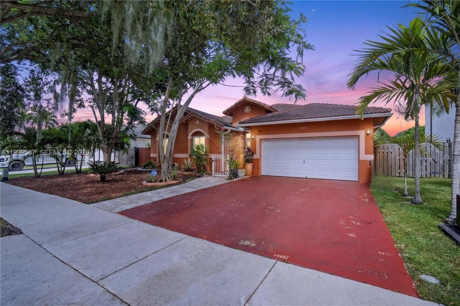 14531 SW 160th Ct, Miami FL 33196 photo 4