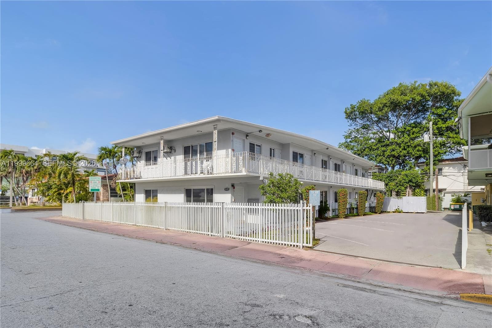 8129 Abbott Ave # 10, Miami Beach FL 33141 photo 3