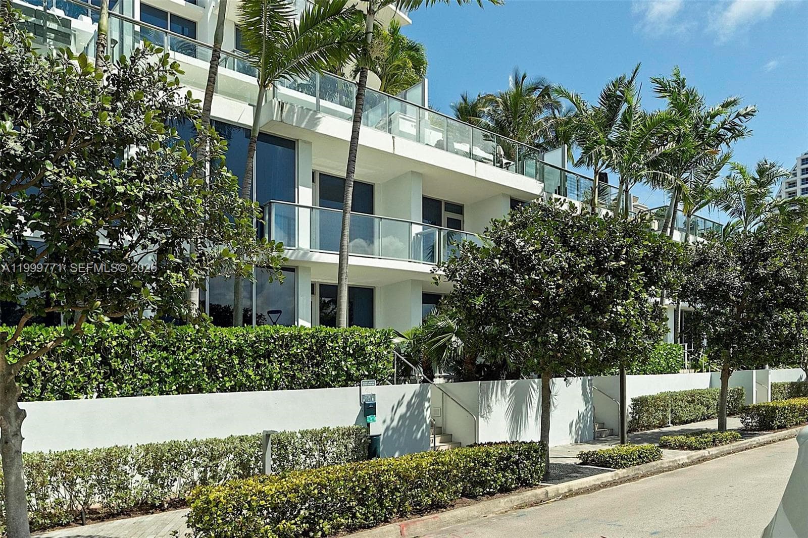 701 N Fort Lauderdale Beach Blvd, Fort Lauderdale FL 33304 photo 4