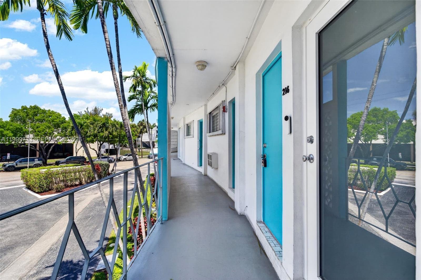 2500 Diana Dr # 216, Hallandale Beach FL 33009 photo 2