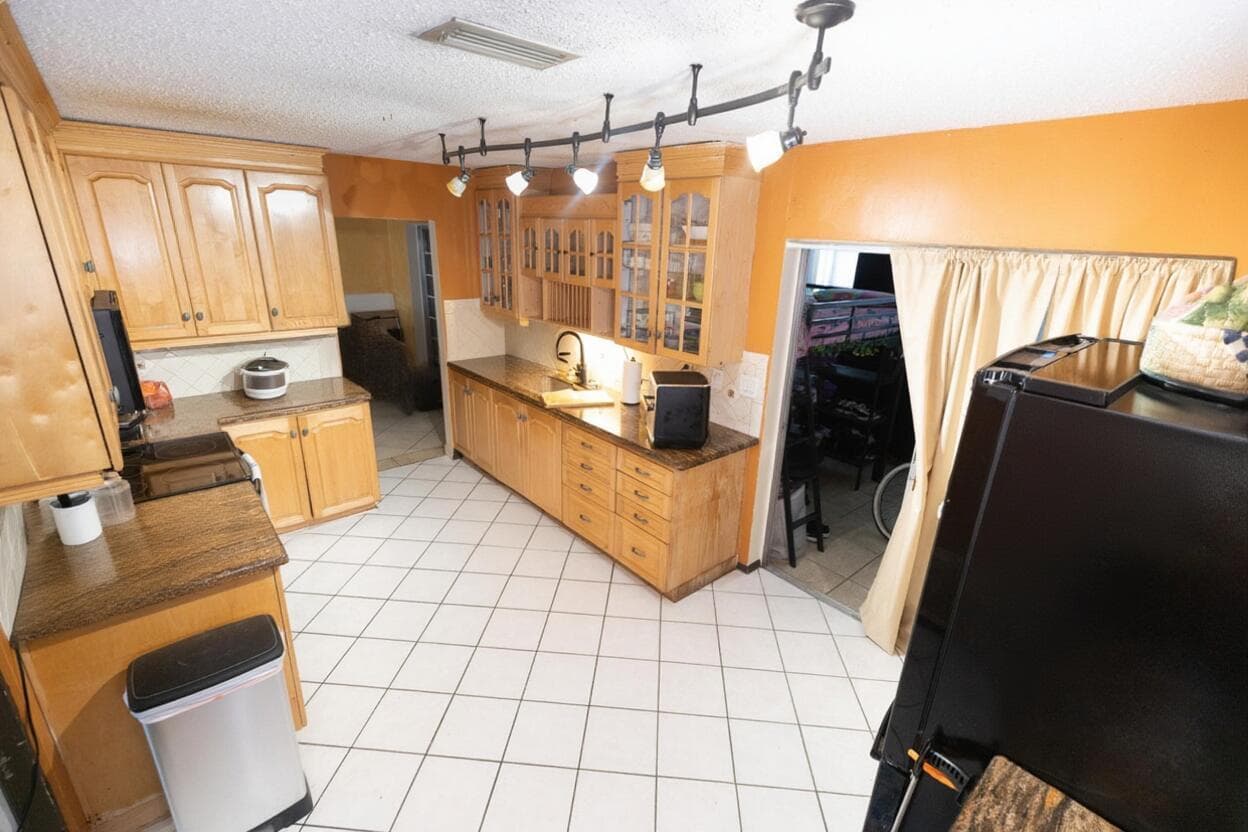 6717 NW 59th Street, Tamarac FL 33321 photo 4