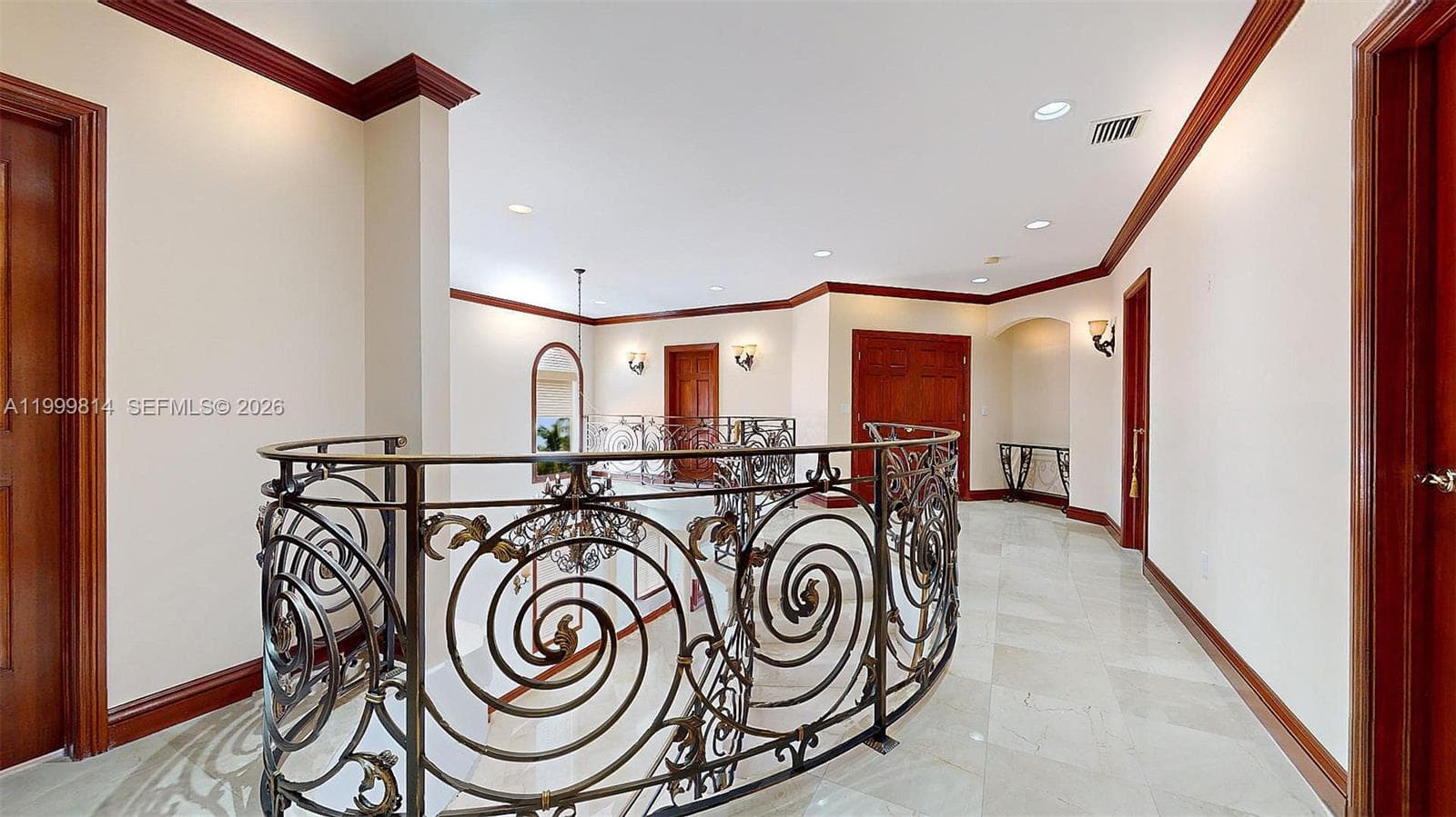 1131 Stillwater Dr, Miami Beach FL 33141 photo 4
