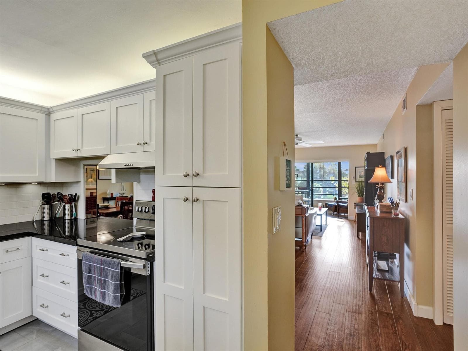 6080 N Sabal Palm Boulevard Unit 305, Tamarac FL 33319 photo 3