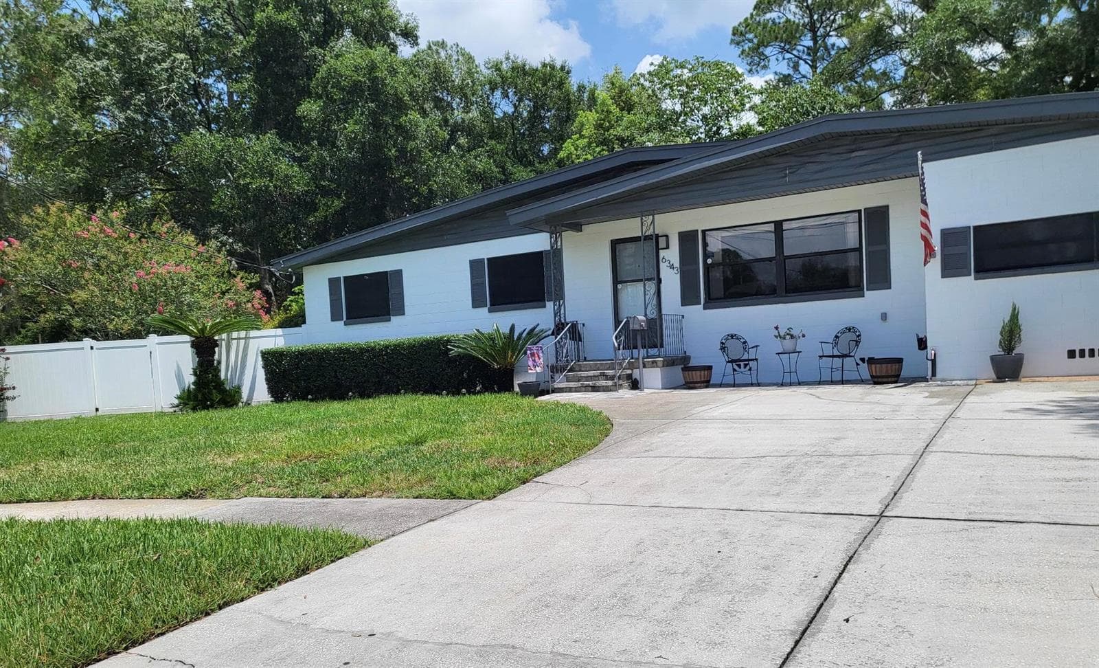 6343 Stetler Drive, Jacksonville FL 32216 photo 3