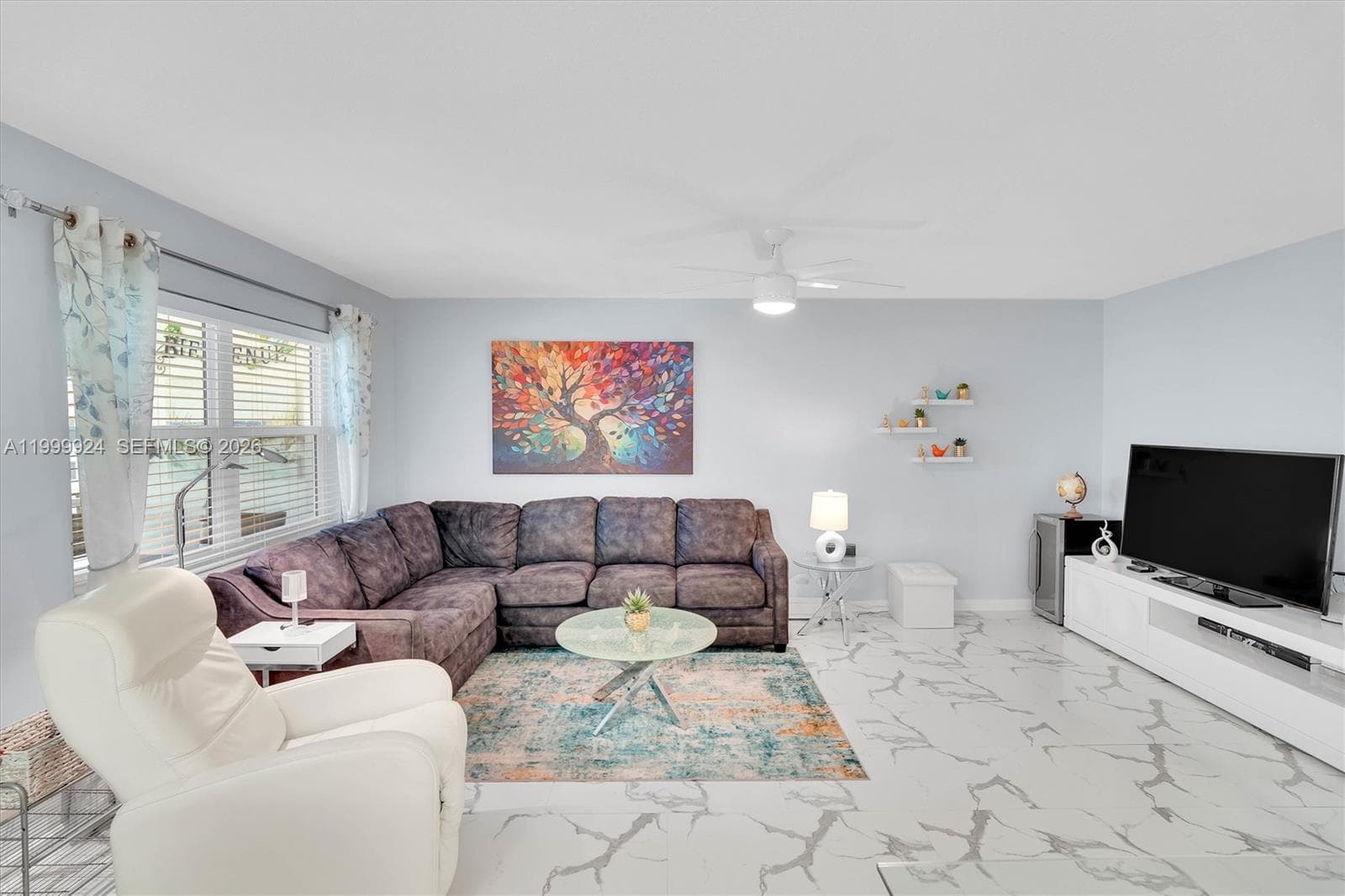 580 Egret Dr # 303, Hallandale Beach FL 33009 photo 4