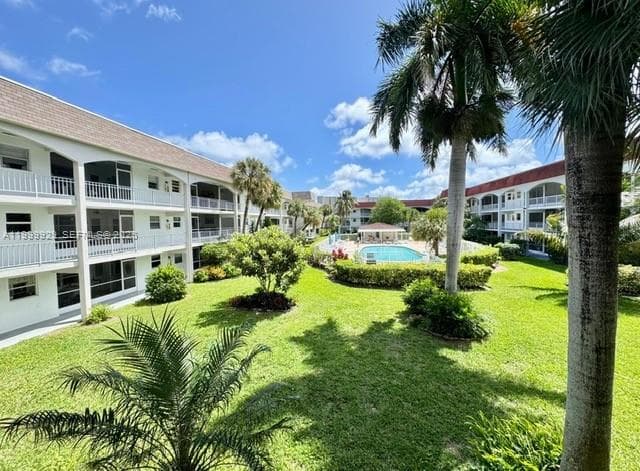 581 Blue Heron Drive # B, Hallandale Beach FL 33009 photo 3