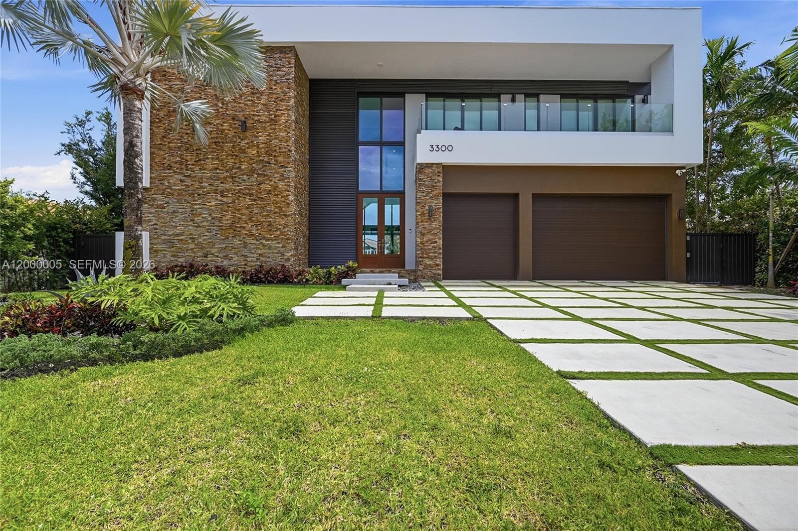 3300 NE 170th St, North Miami Beach FL 33160