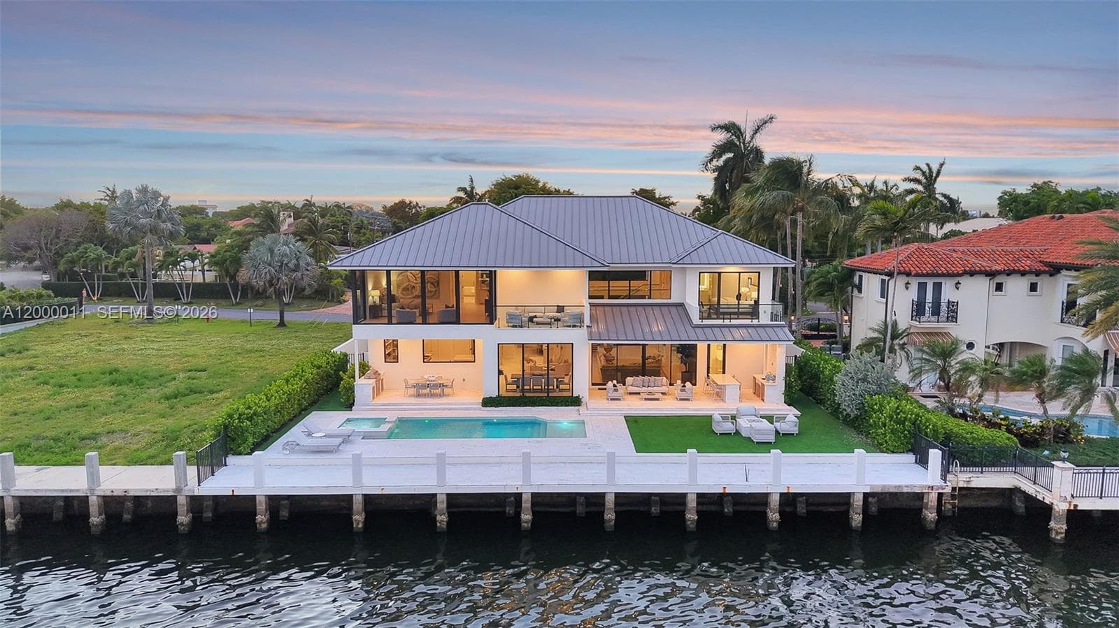2010 Intracoastal Dr, Fort Lauderdale FL 33305 photo 3