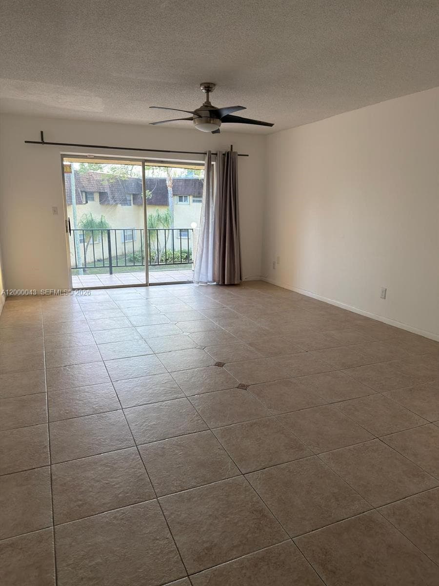 9108 SW 137th Ter # 3, Miami FL 33176 photo 2