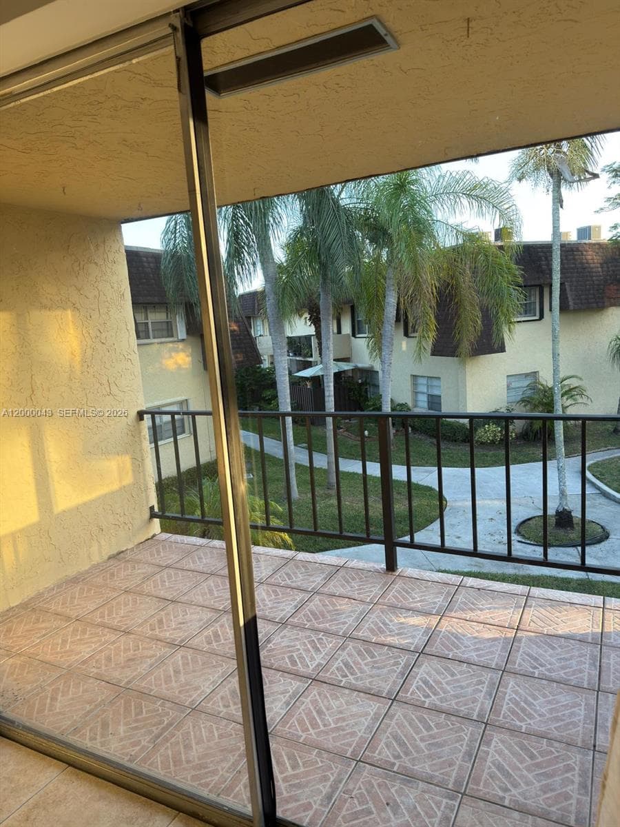 9108 SW 137th Ter # 3, Miami FL 33176 photo 4