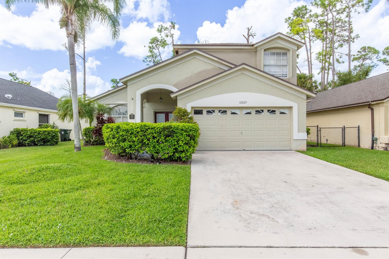 15157 Oak Chase Court, Wellington FL 33414 photo 3