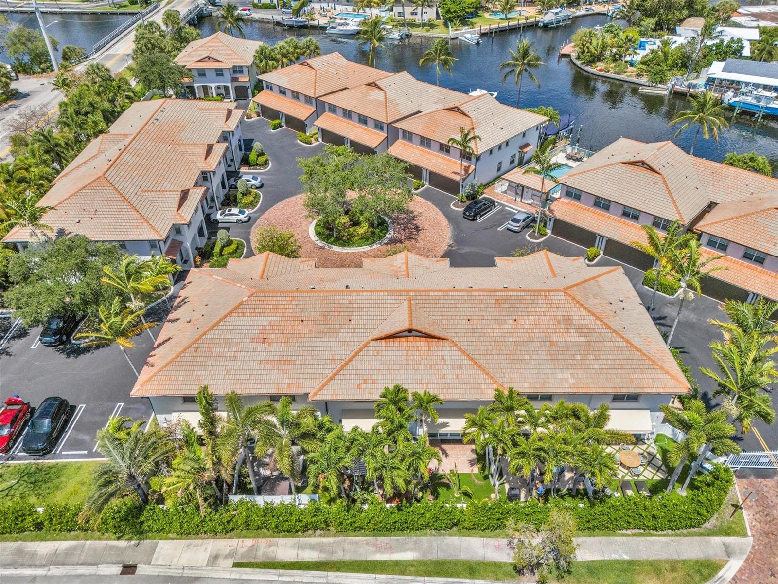 1327 SE 3rd Avenue, Pompano Beach FL 33060 photo 4