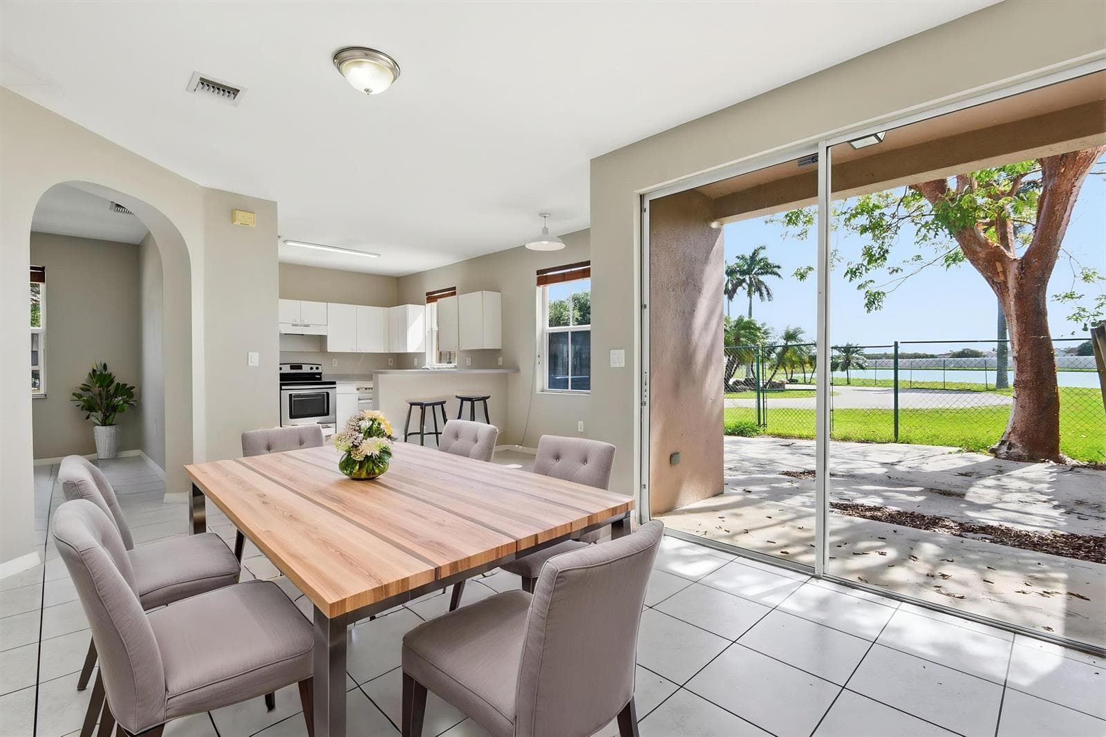 27598 SW 138th Avenue, Homestead FL 33032 photo 4