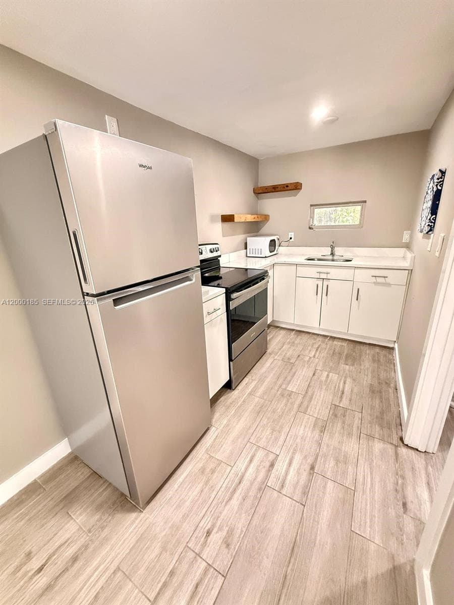 1151 NE 18th St # 2, Fort Lauderdale, FL 33305 photo 2