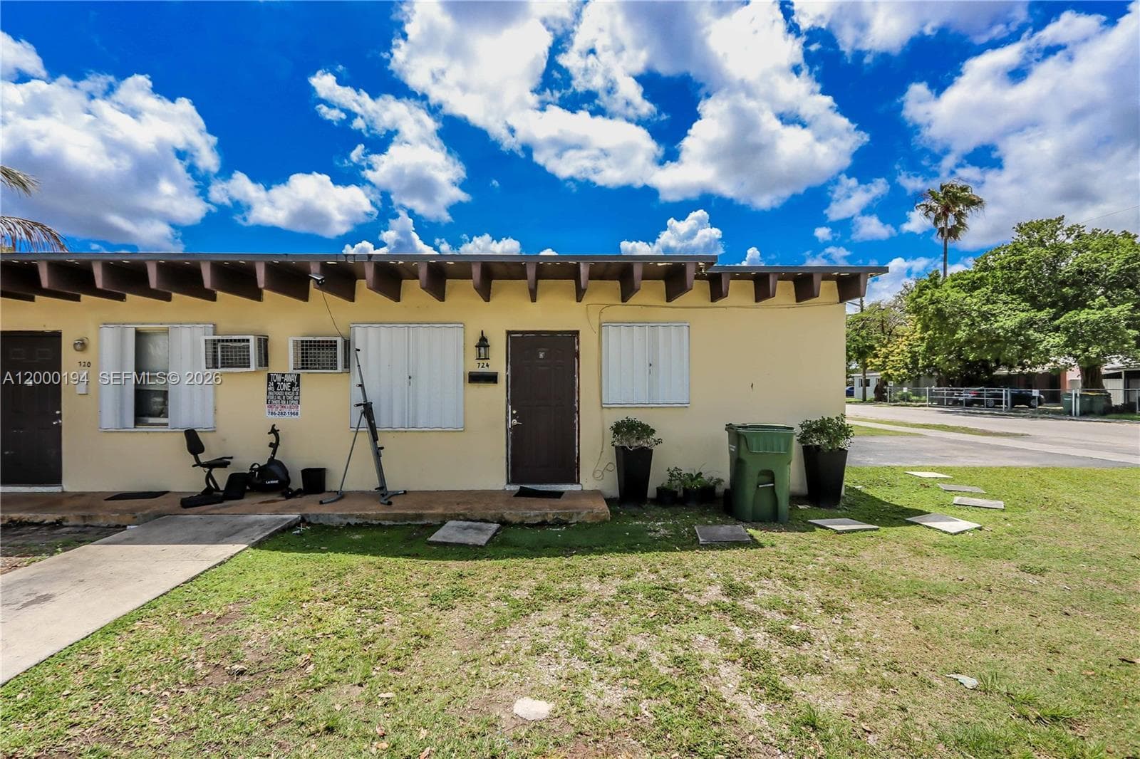 720 SW 6th St, Homestead FL 33030 photo 4