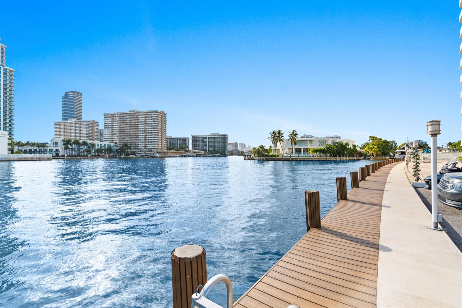 121 Golden Isles Drive # Ph1, Hallandale Beach FL 33009 photo 3
