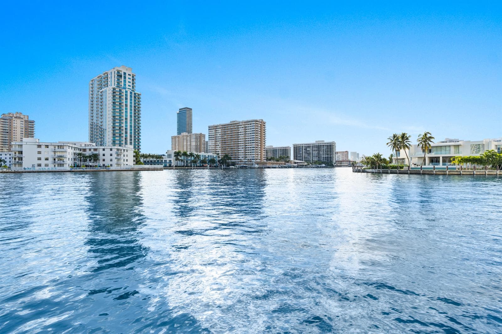 121 Golden Isles Drive # Ph1, Hallandale Beach FL 33009 photo 5