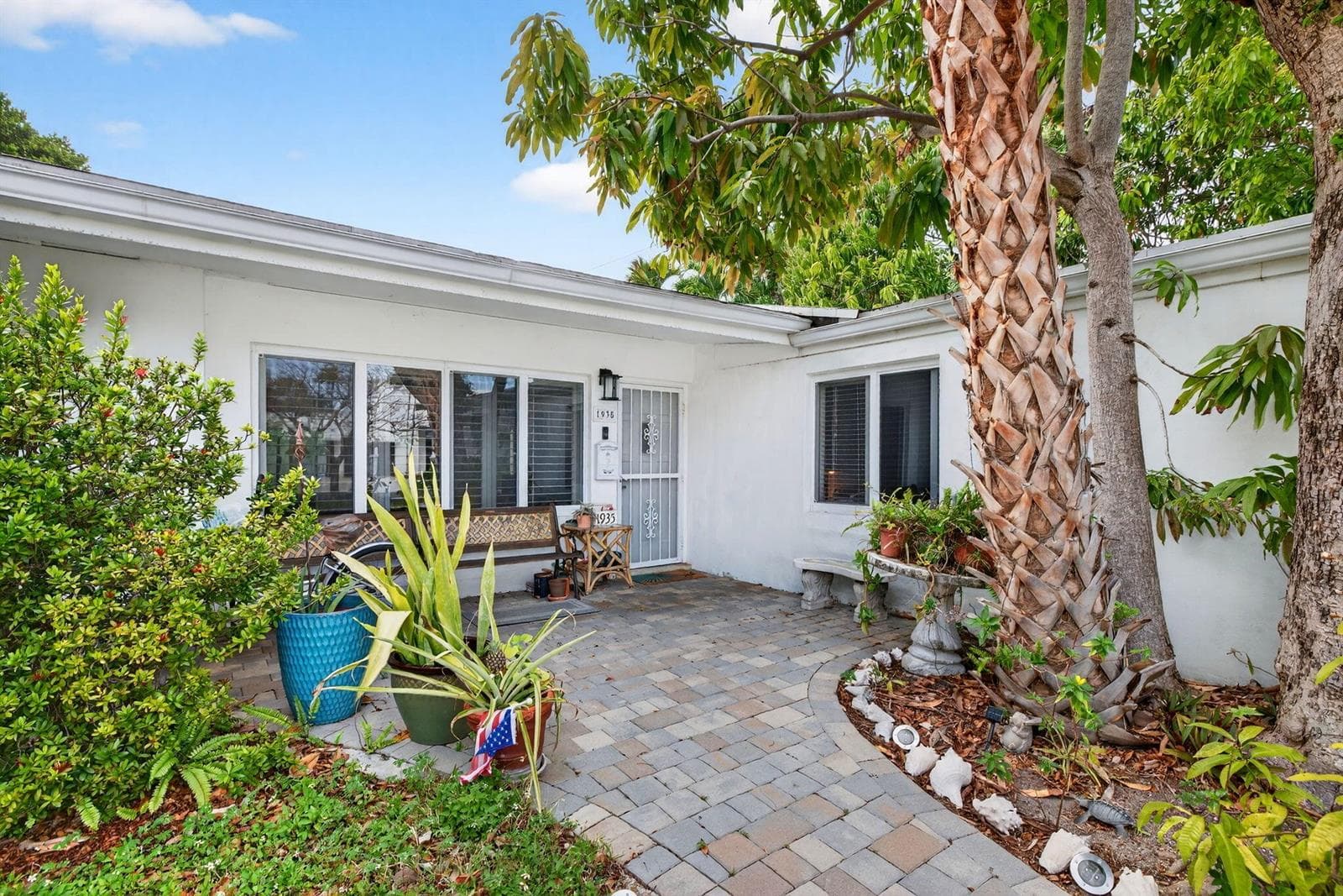 1935 SE 25th Avenue, Fort Lauderdale FL 33316 photo 2
