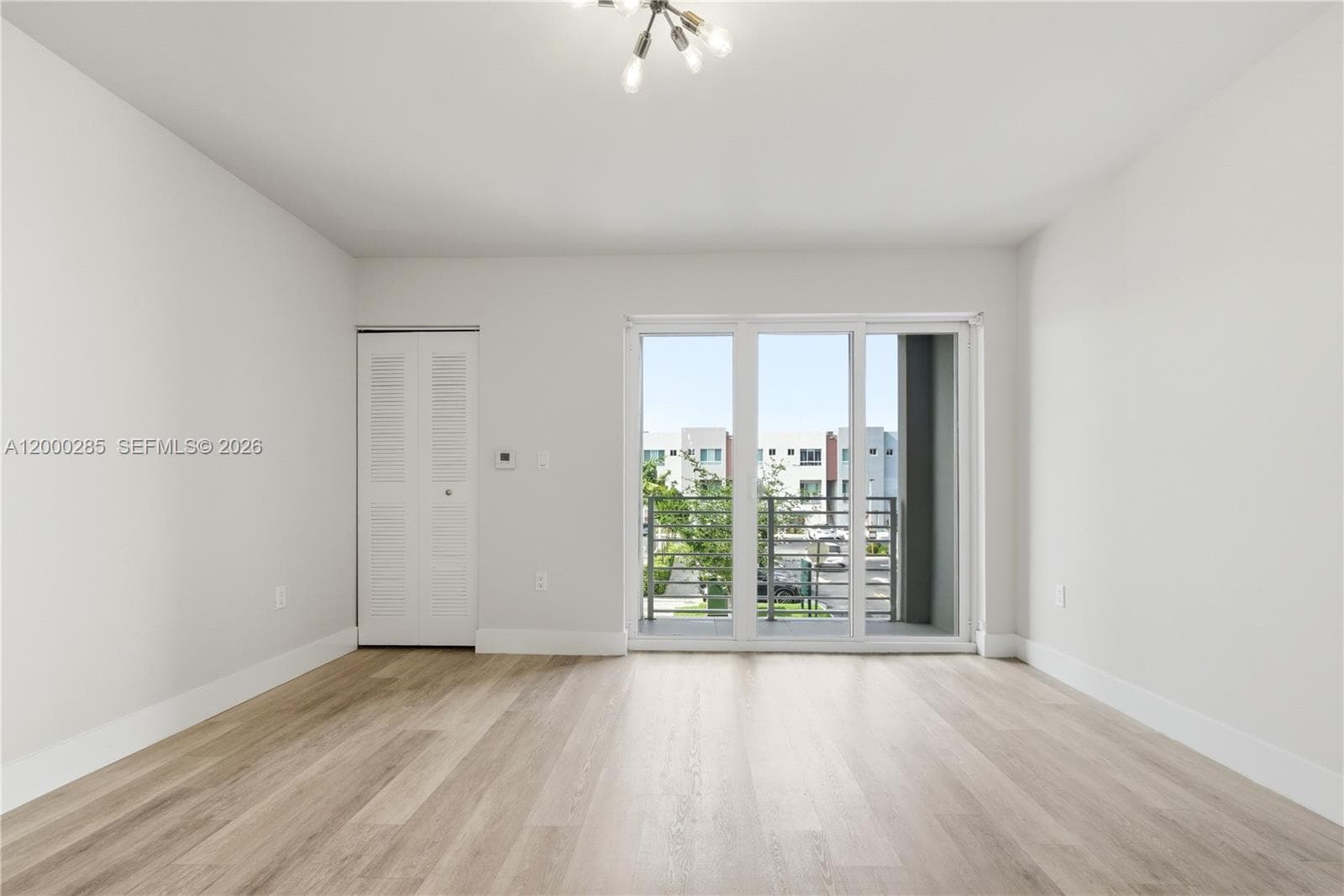 2505 NE 193rd St # 4215, Miami FL 33180 photo 4