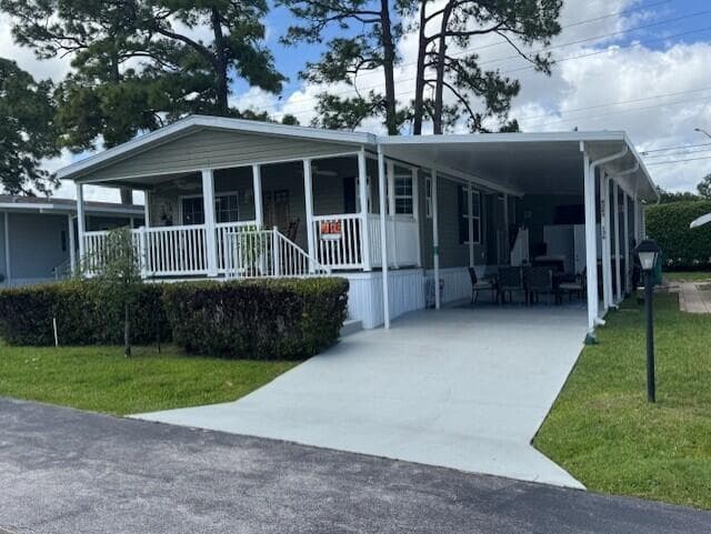 4209 Royal Manor Boulevard # 136, Boynton Beach FL 33436 photo 2