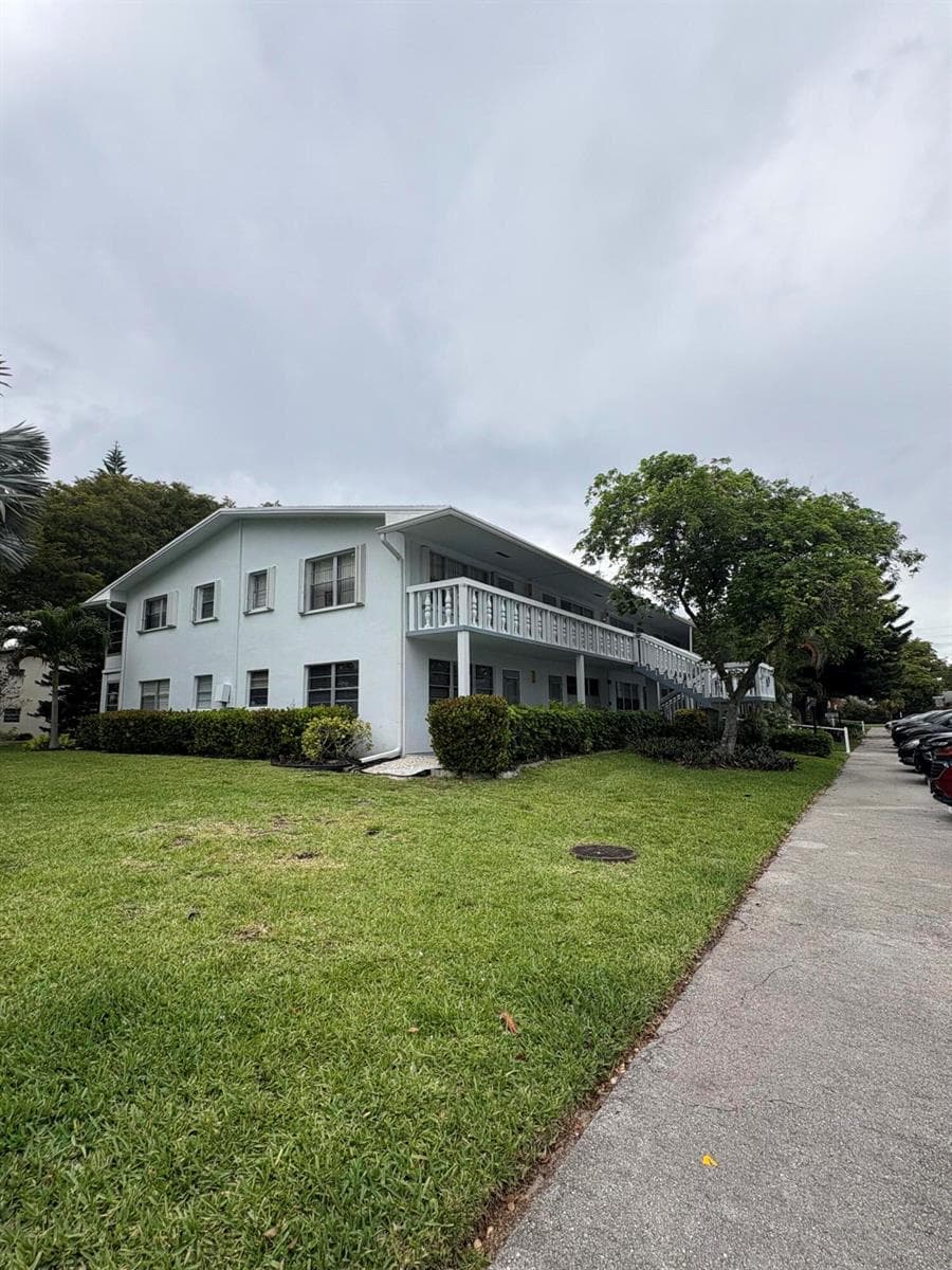 315 Tilford O # 315, Deerfield Beach FL 33442 photo 5