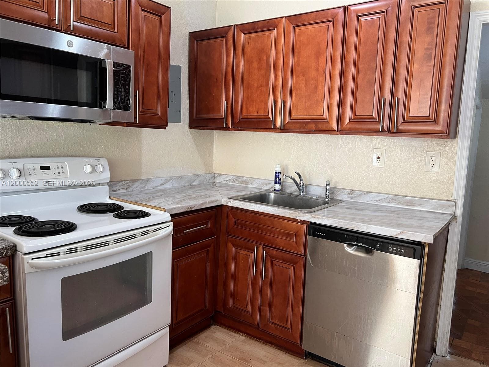 931 NW 34th Way, Lauderhill FL 33311 photo 5