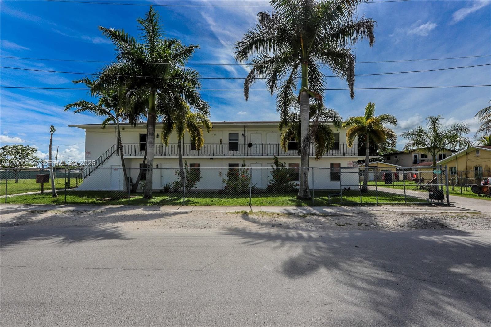 525 SW 1st Ave, Homestead FL 33030 photo 4