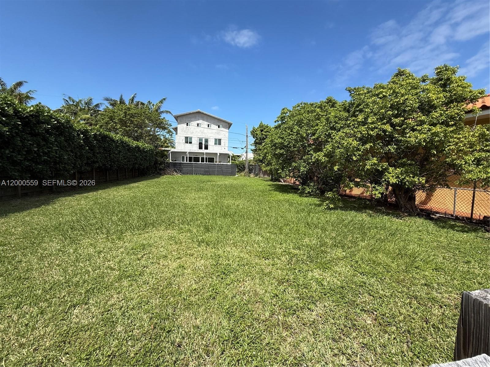 9308 Harding Ave, Surfside FL 33154 photo 4