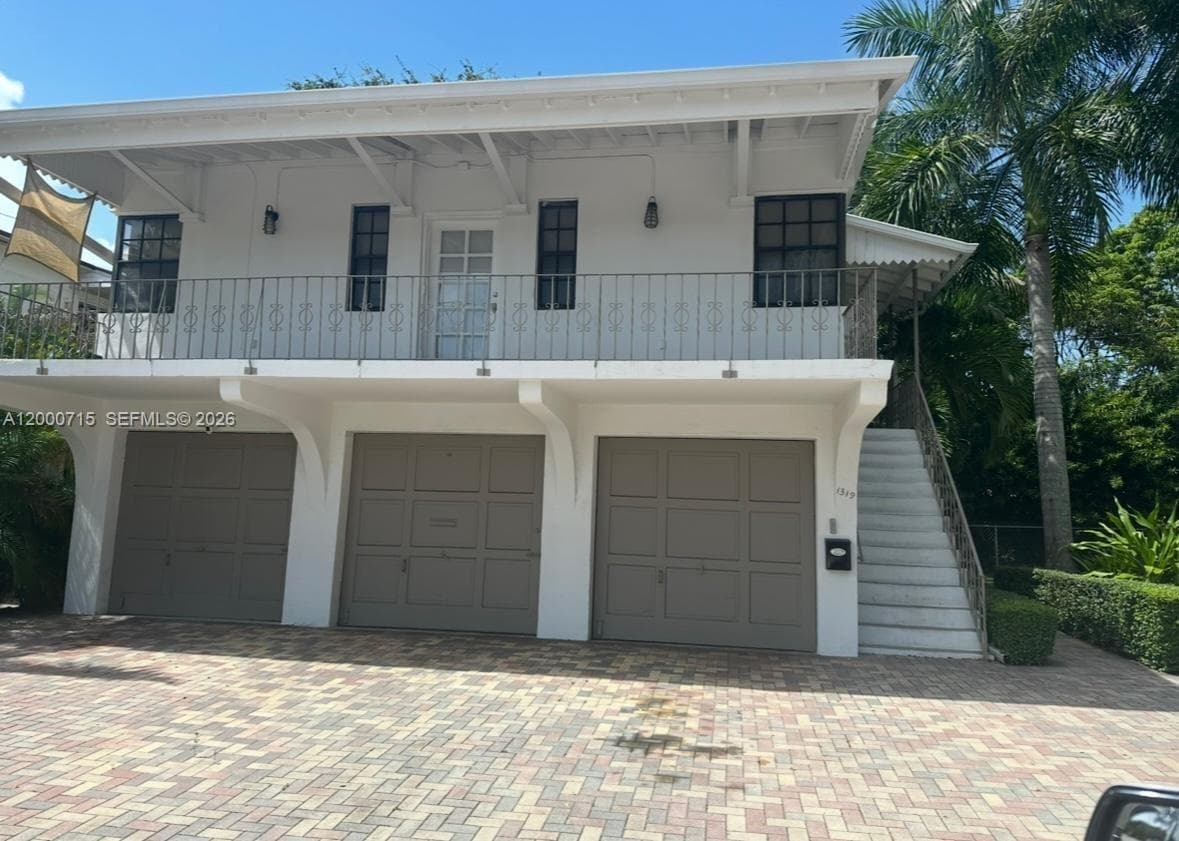 Listing