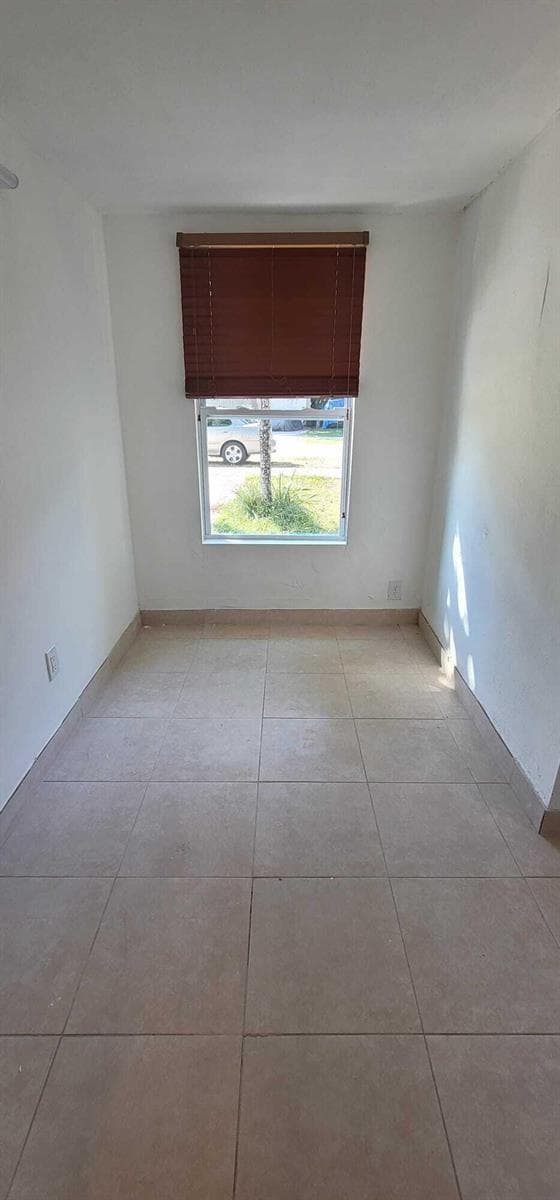 5721 Fillmore Street, Hollywood FL 33021 photo 5