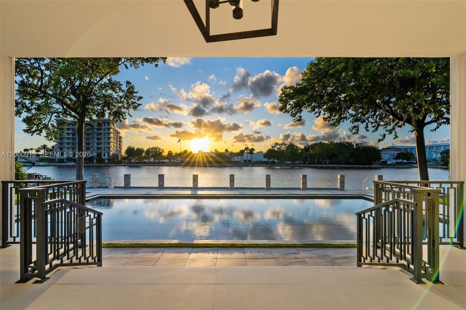 1239 Middle River Dr, Fort Lauderdale FL 33304 photo 3
