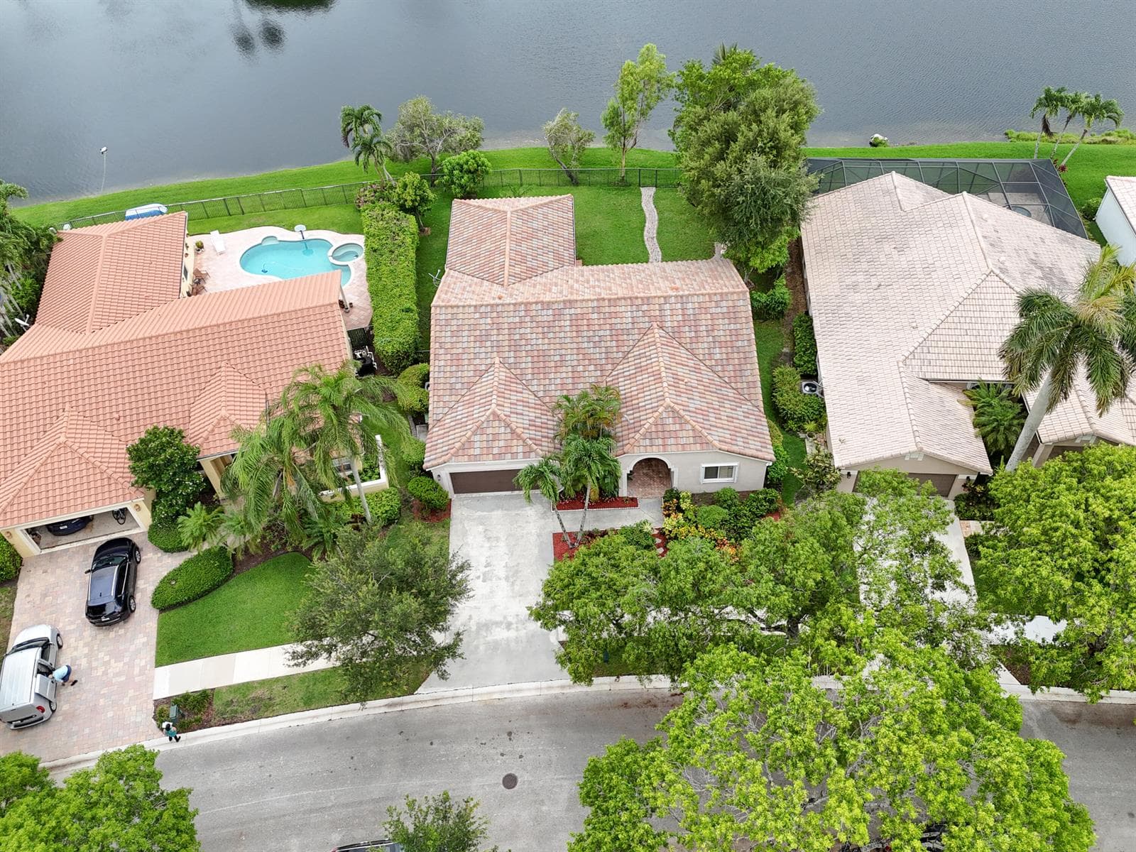 1968 Water Ridge Drive, Weston FL 33326 photo 2