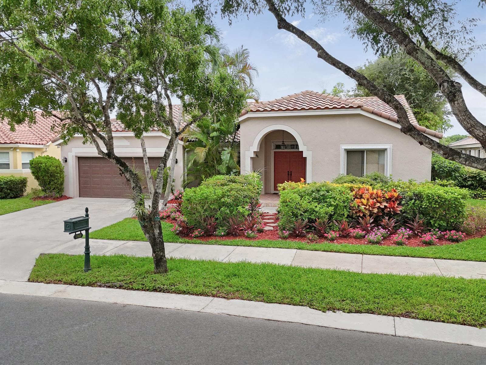 1968 Water Ridge Drive, Weston FL 33326 photo 4