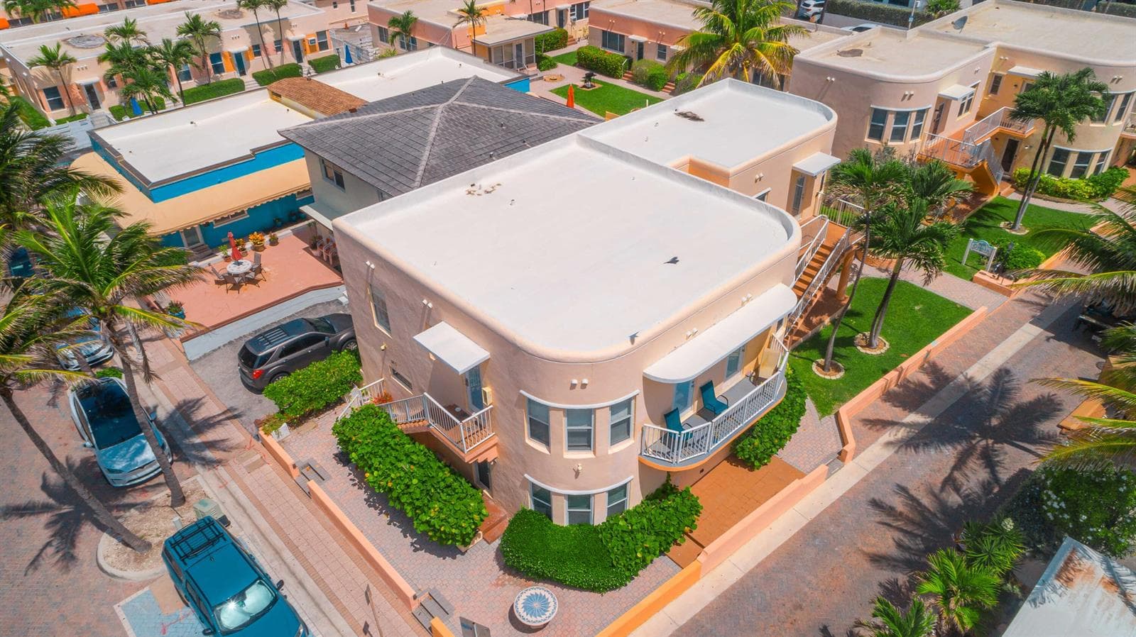 311 Connecticut Street # 4, Hollywood FL 33019 photo 3