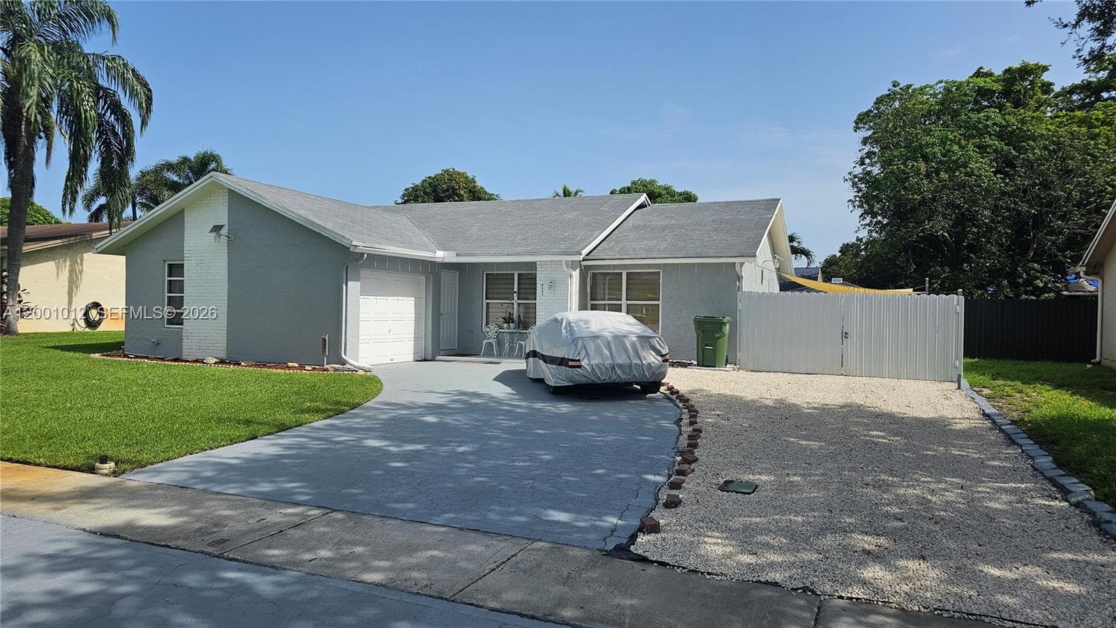8421 NW 8th St, Pembroke Pines FL 33024 photo 5