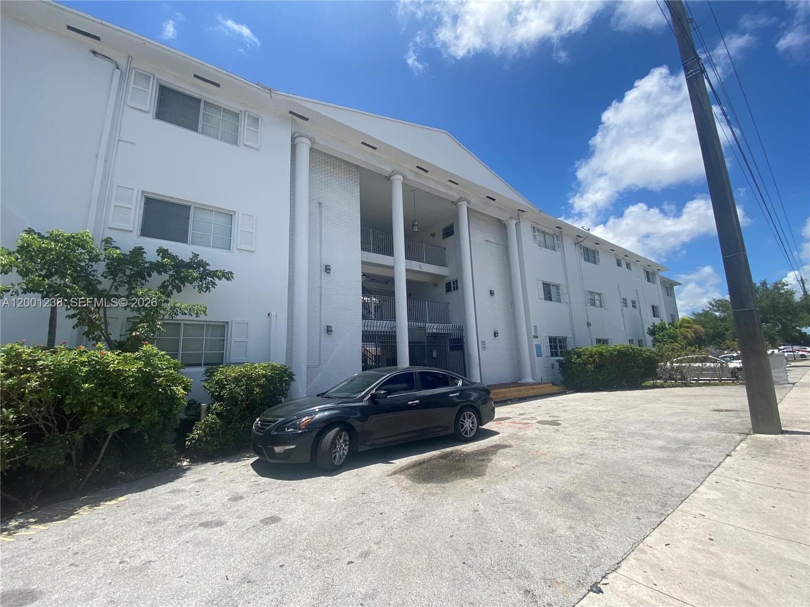 13700 NE 6th Ave # 205, North Miami, FL 33161 photo 2