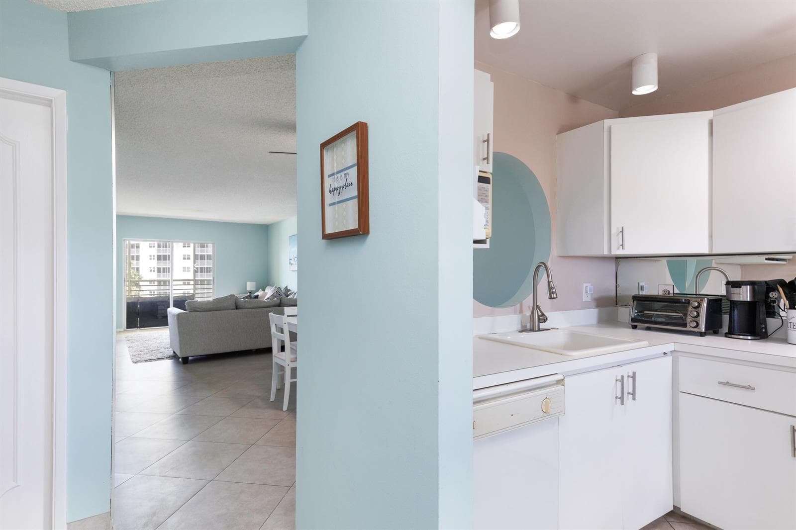 2731 NE 14th Street Causeway NE Apt 612, Pompano Beach FL 33062 photo 5