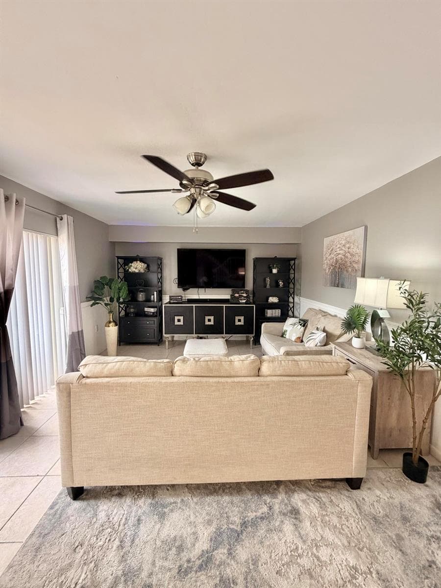 812 8th Way, West Palm Beach FL 33407 photo 5