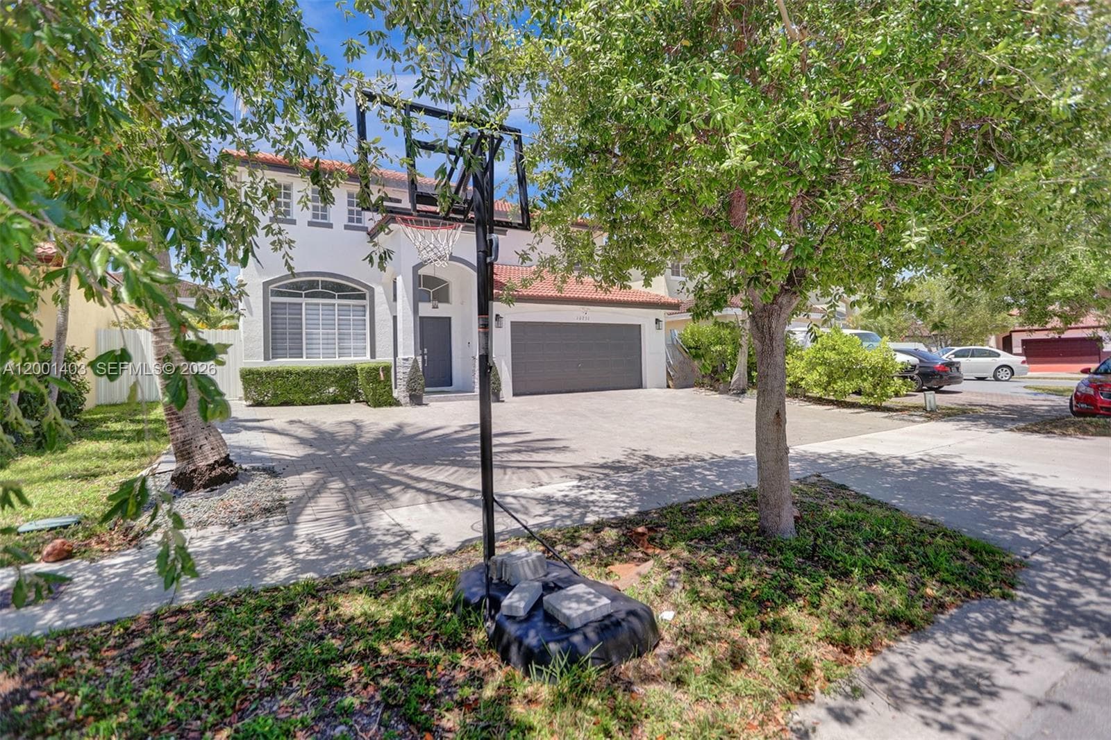 10231 SW 227th Ln, Cutler Bay FL 33190 photo 5