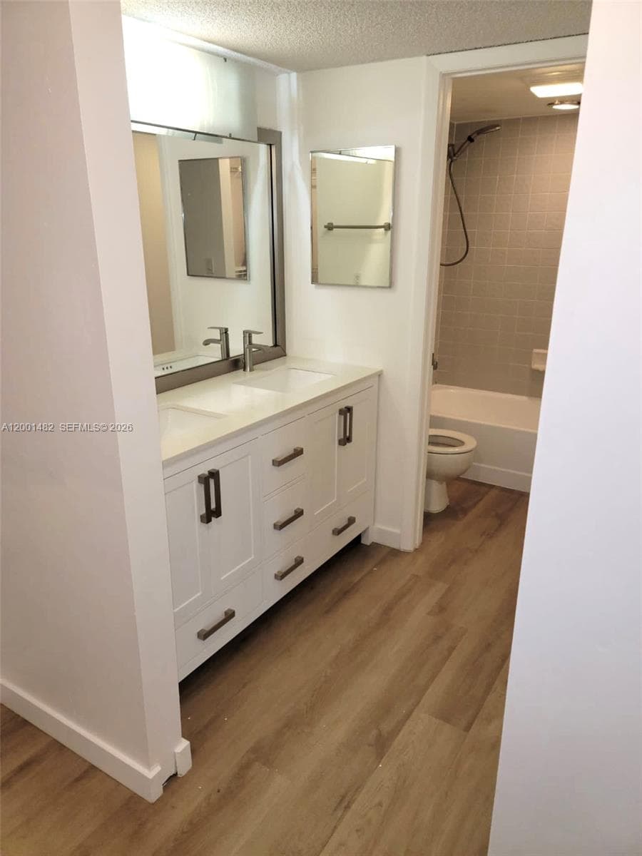 11905 NW 11th St # 11905, Pembroke Pines FL 33026 photo 2