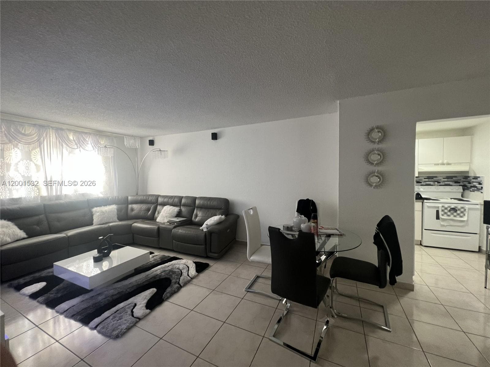 666 W 81st St # 407, Hialeah FL 33014 photo 2