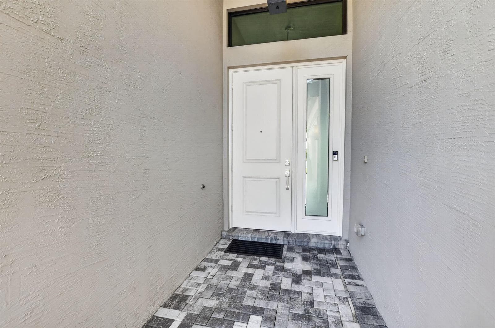 17358 Santaluce Manor, Boca Raton FL 33496 photo 4