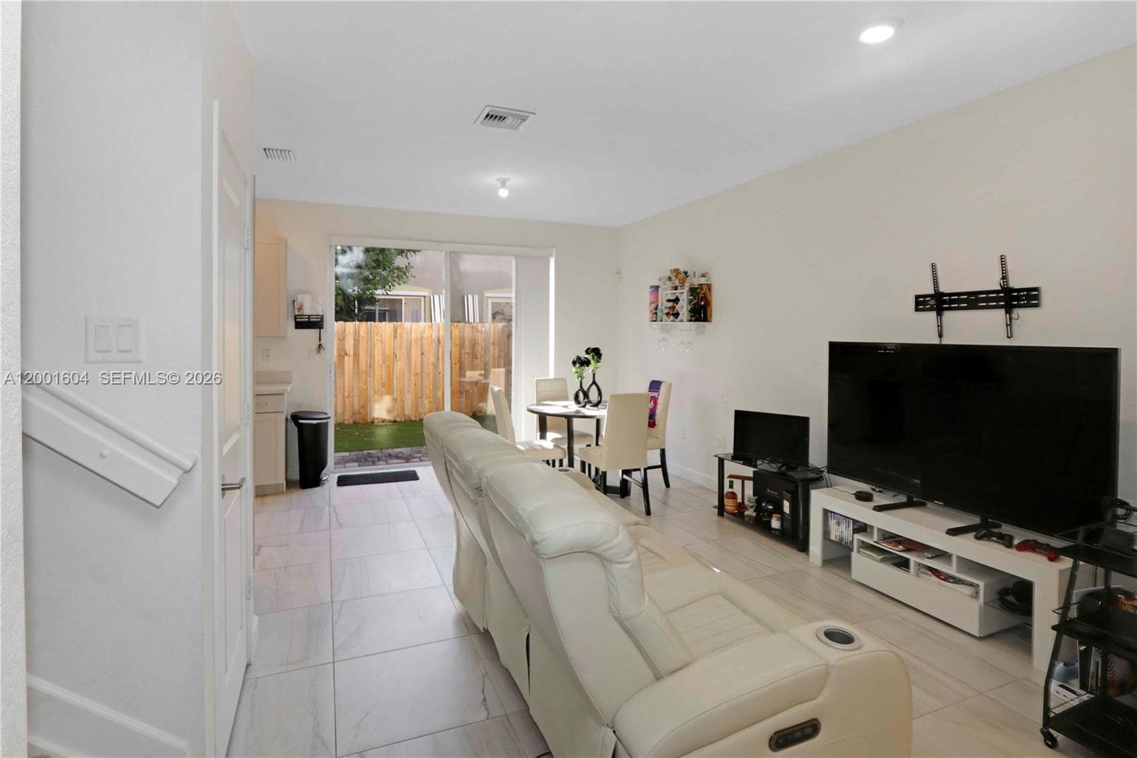 2432 SE 10th Ct # ., Homestead FL 33035 photo 5
