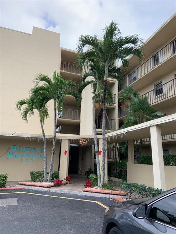 890 N Federal Highway # 405, Lantana FL 33462 photo 2