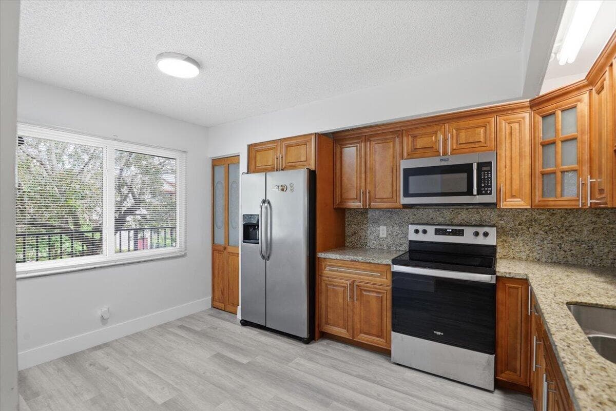 700 SW 128th Avenue # 310c, Pembroke Pines FL 33027 photo 5
