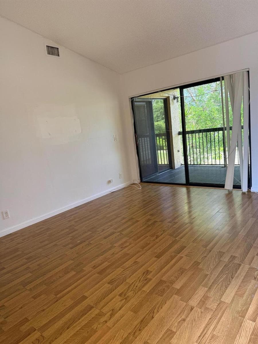 5721 Riverside Drive # 301b5, Coral Springs FL 33067 photo 3