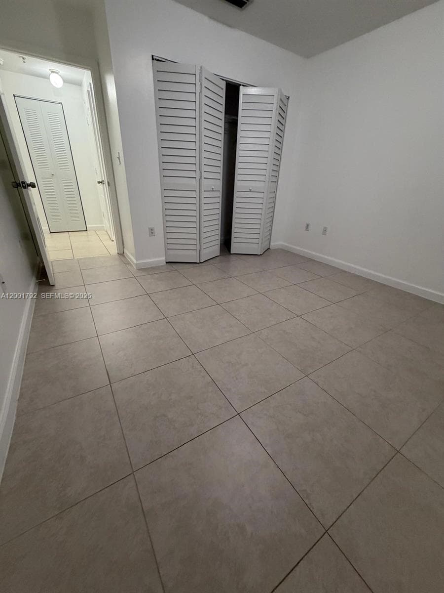 1300 NE 109th St # 404, Miami FL 33161 photo 5